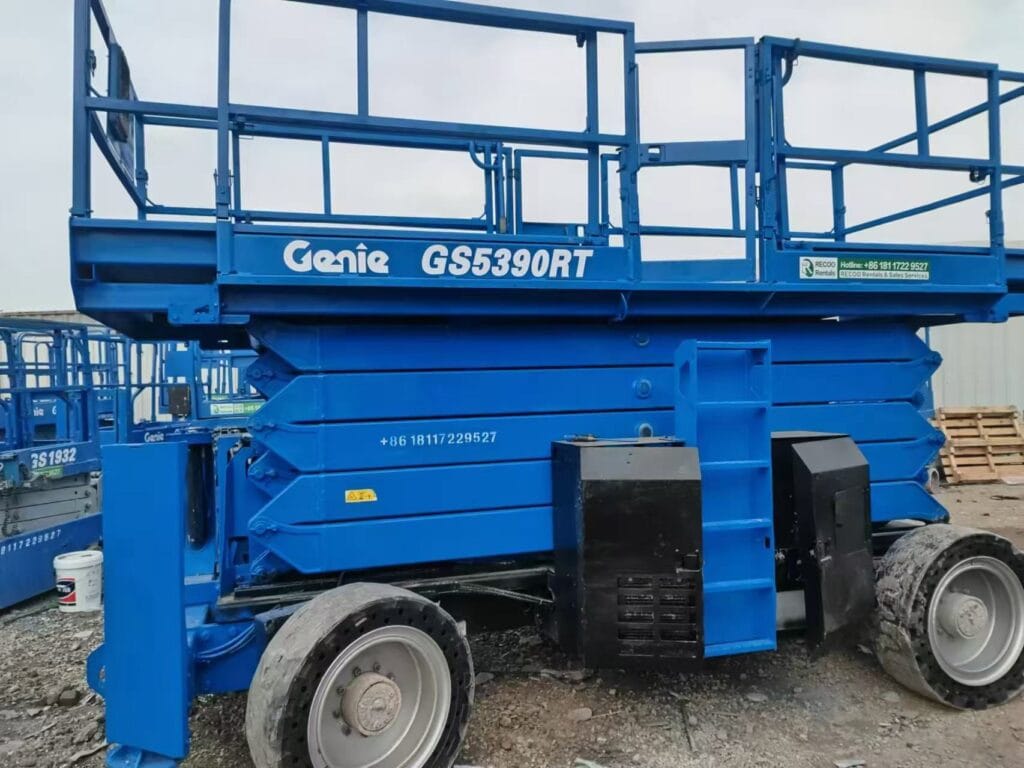 49 ft Used Scissor Lift, GS-5390RT (2017)