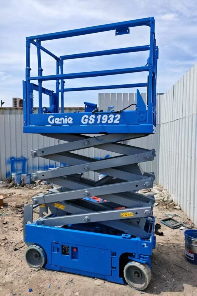 24 ft Used Scissor Lift, GS-1932 (2019)