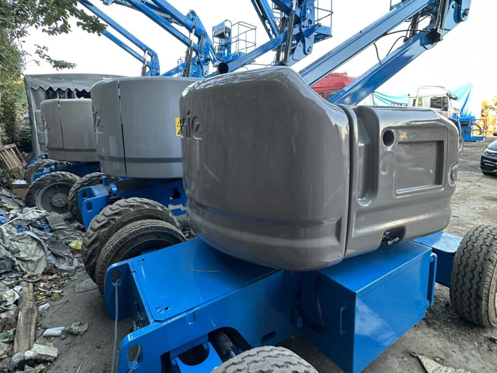 51 ft Used Boom Lift, Genie  Z45/25JDC(2016)